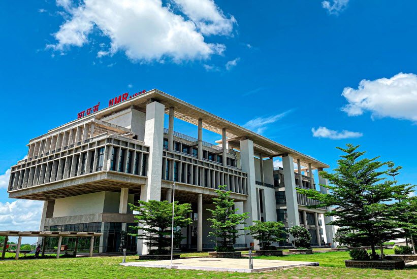 Indian Institute of Management Raipur (IIM-Raipur), Raipur, Chhattisgarh - Vushii.com